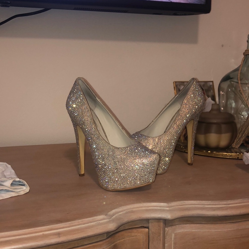 Steve Madden Deevaa Champagne Multi Heel